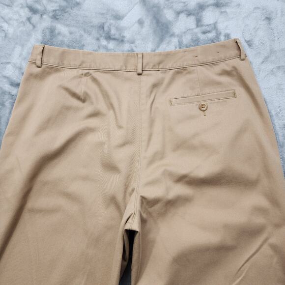 LL Bean Pants Womens 14 PETITE Tan Khaki Classic Fit High Rise Straight Leg - Picture 4 of 13